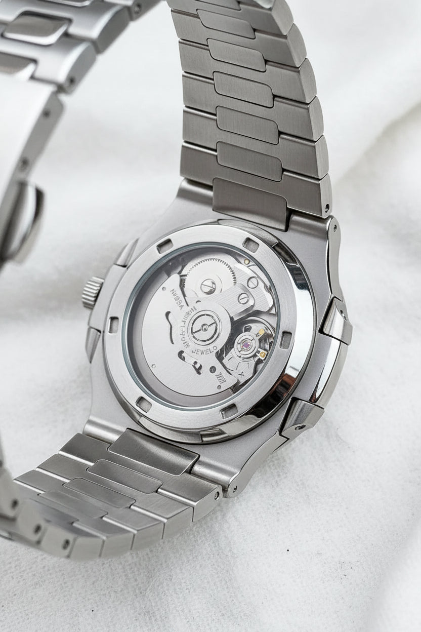 Mod Nivaro White Dial