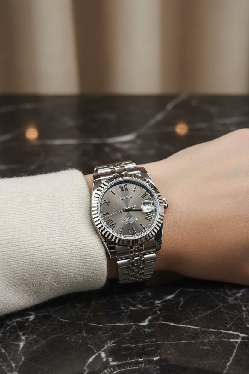 Mod Prestique Roman Gray Dial